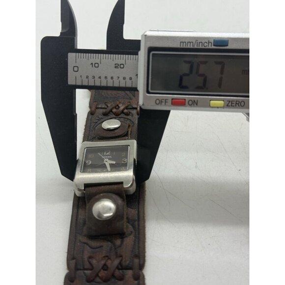 Y2K Fossil WB-1028 Silver Tone Brown Wide Leather Band Analog Women's Watch BOHO - Picture 5 of 7